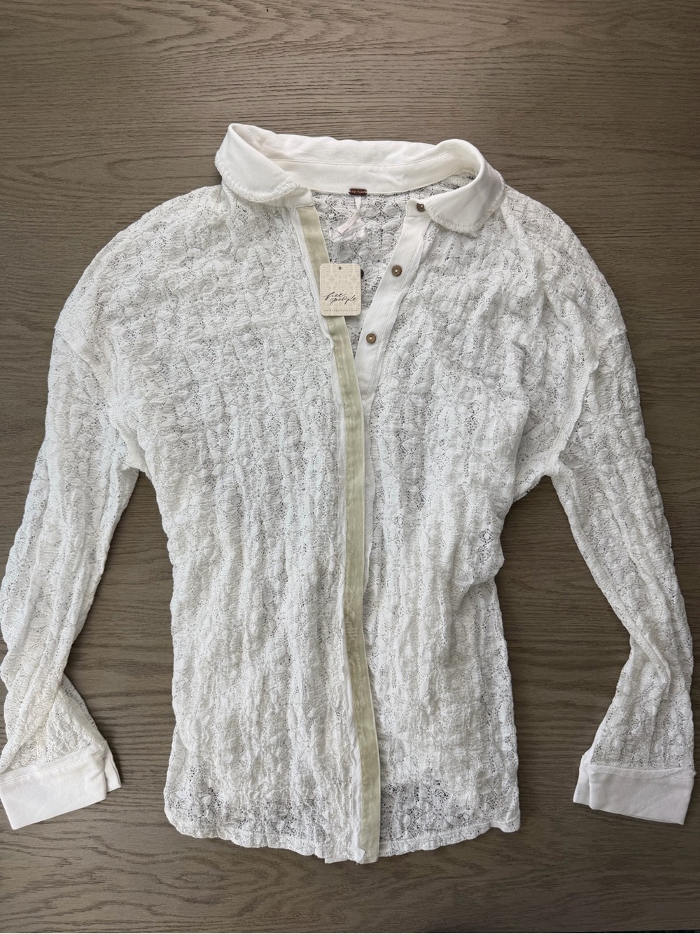 Free People Must Have Tunic M White Sheer Lace Button Front Tie Back Top NWT - Picture 3 of 12